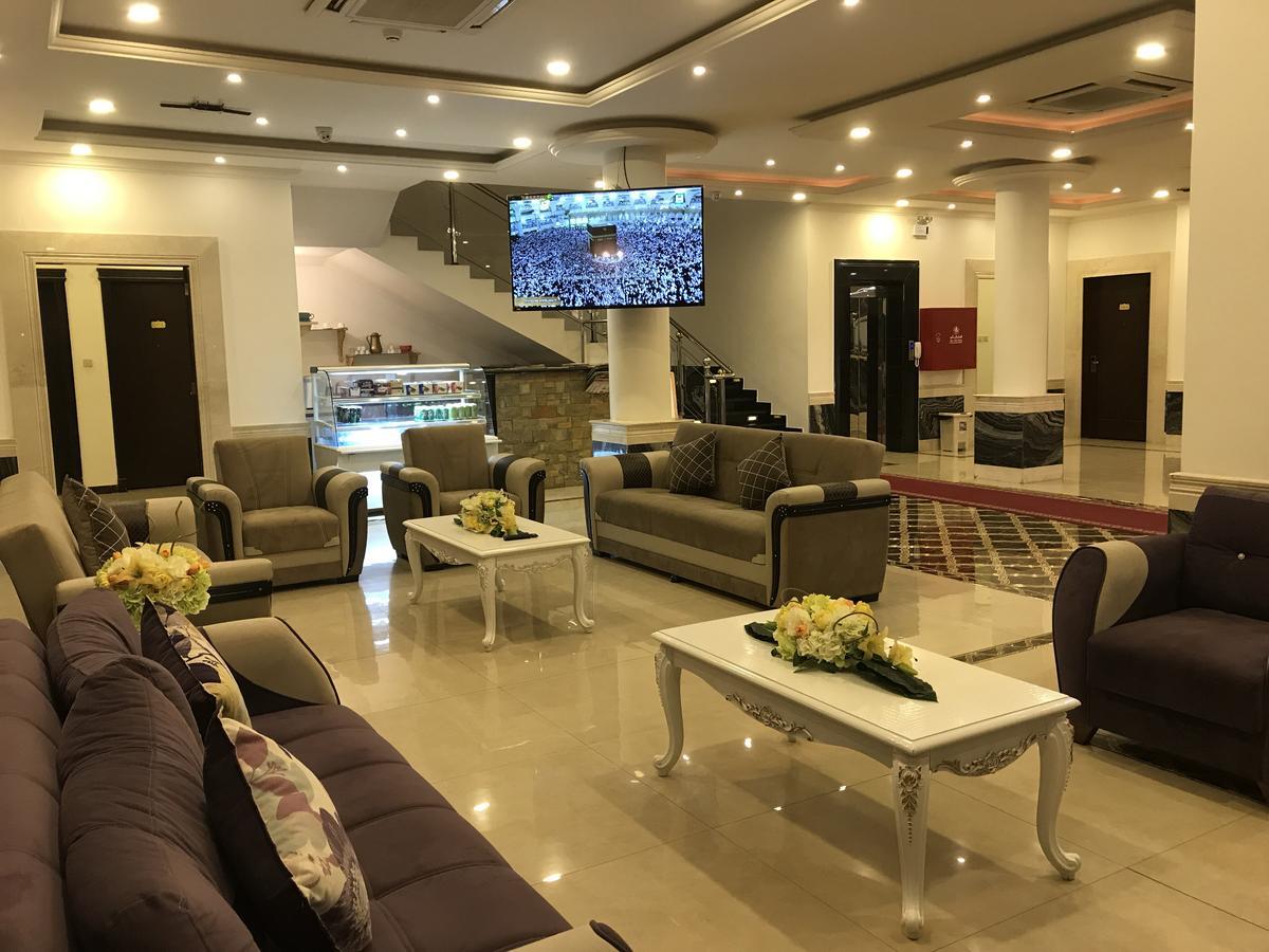 Sama Al Nakheel Furnished Apartments-Families Only Riad Exterior foto